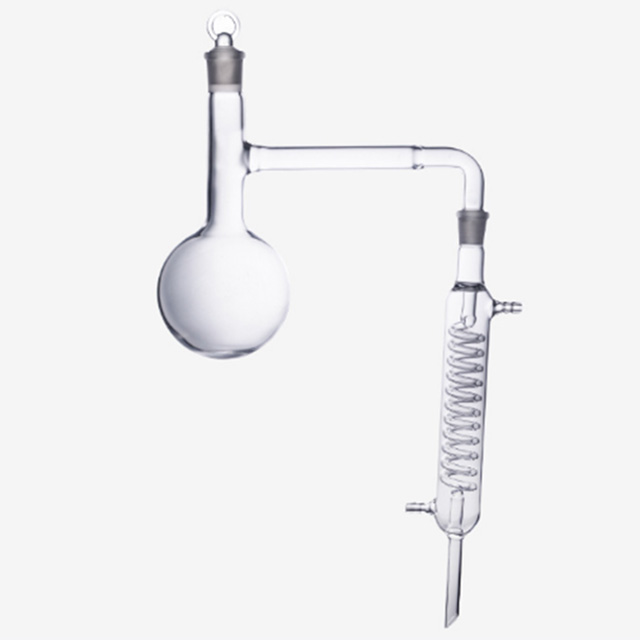 801 Distilling apparatus with ground-in glass joints